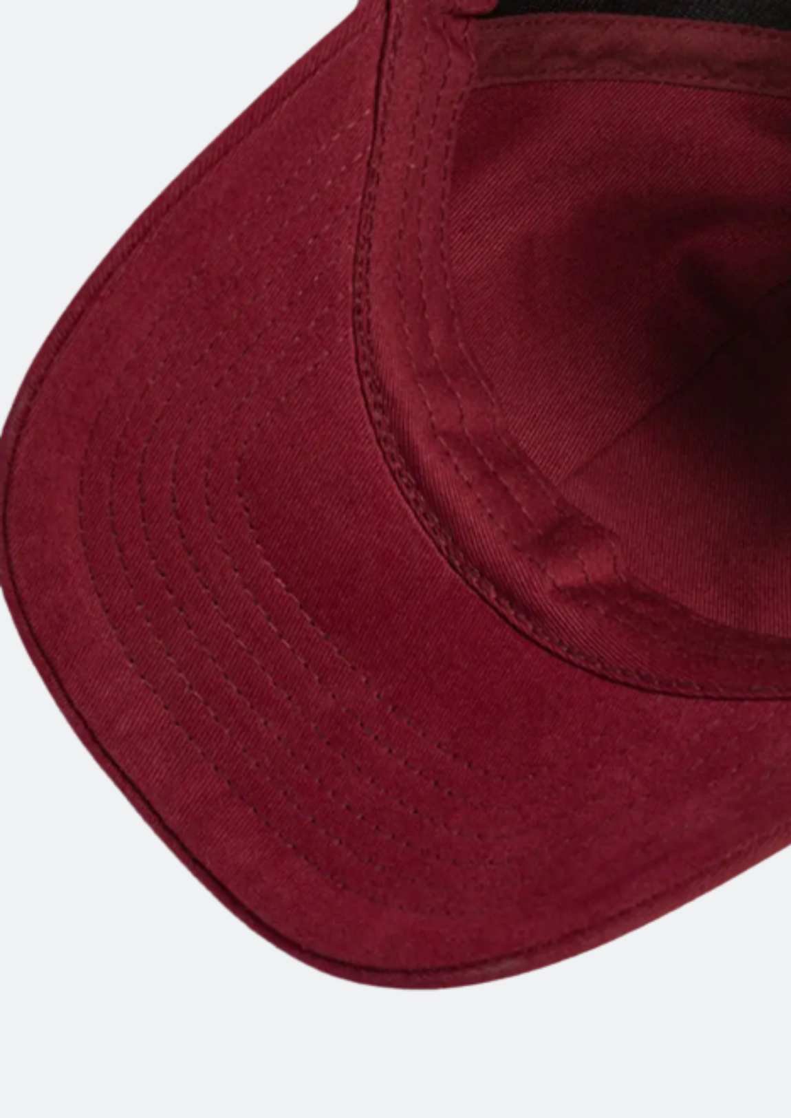 Boné Masculino "Quiet Your Mind" Vermelho Aba Curva