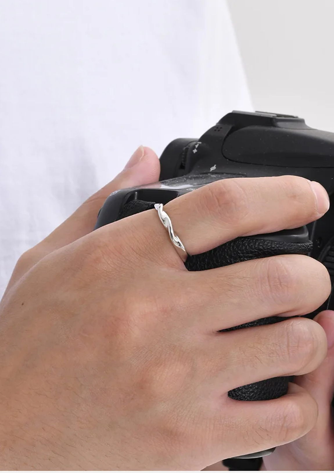 Anel Masculino Archie Aberto de Aço Retorcido