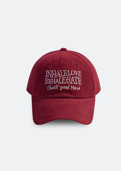 Boné Masculino "Quiet Your Mind" Vermelho Aba Curva