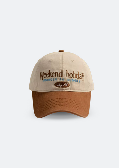 Boné Masculino Branco "Weekend Holiday" Aba Curva